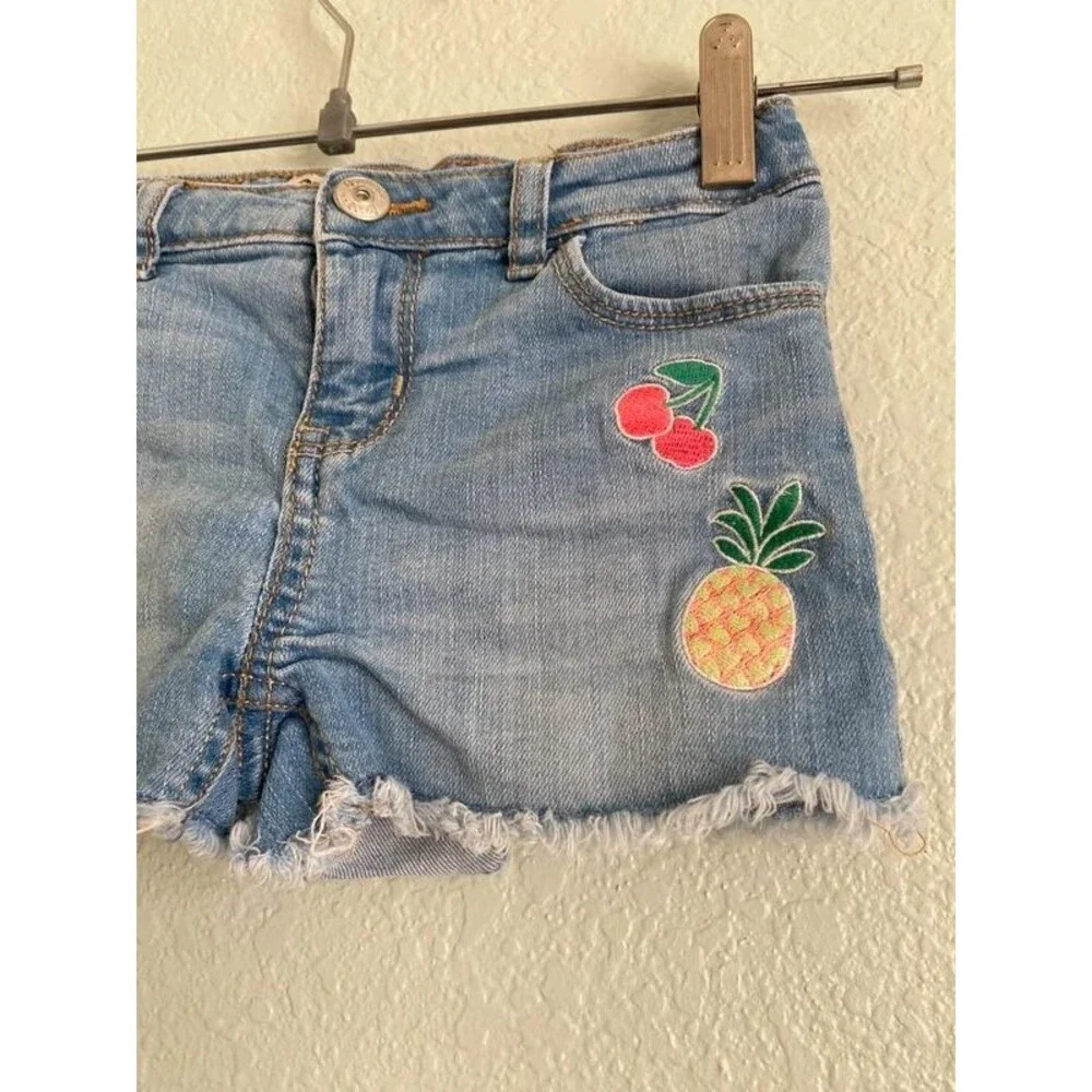 OshKosh B'gosh Embroidered Fruit Denim Shorts Size 5T